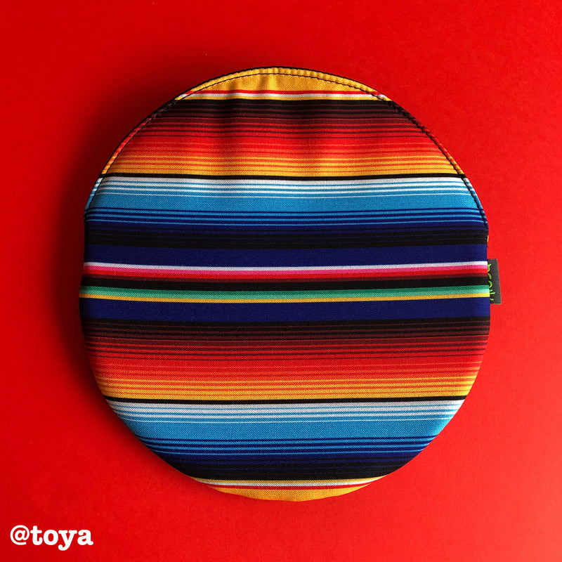 El equipo de Toya les desea un muy feliz 2022!