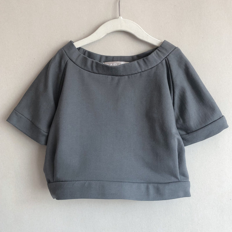 Sudadera gris